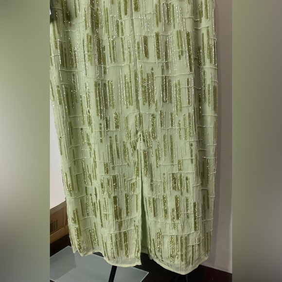 NEW MAC DUGGAL ABSTRACT BEADED SLEEVELESS MIDI SHEATH DRESS - Picture 7 of 12